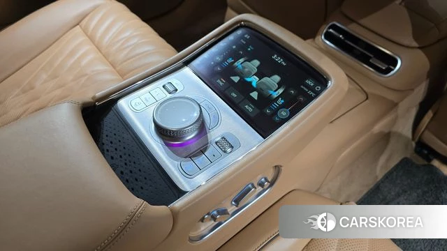 Genesis G90 (RS4) id 4488742 из Кореи 9