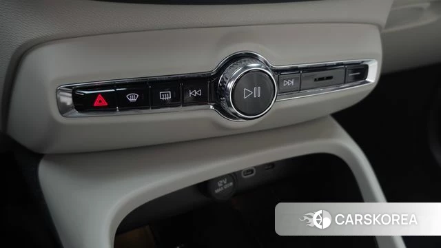 Volvo XC40 id 4480716 из Кореи 9
