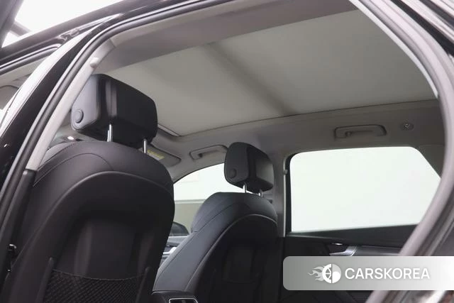 Audi Q5L id 4313696 из Китая 9