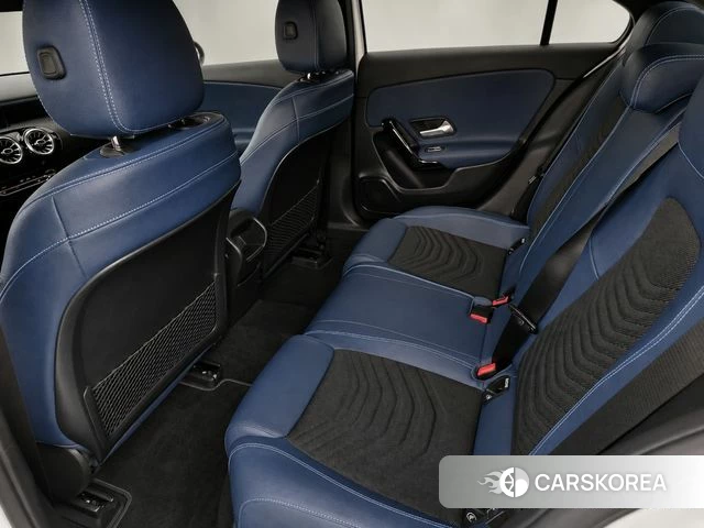 Mercedes-Benz A-Class W177 id 4724203 из Кореи 9