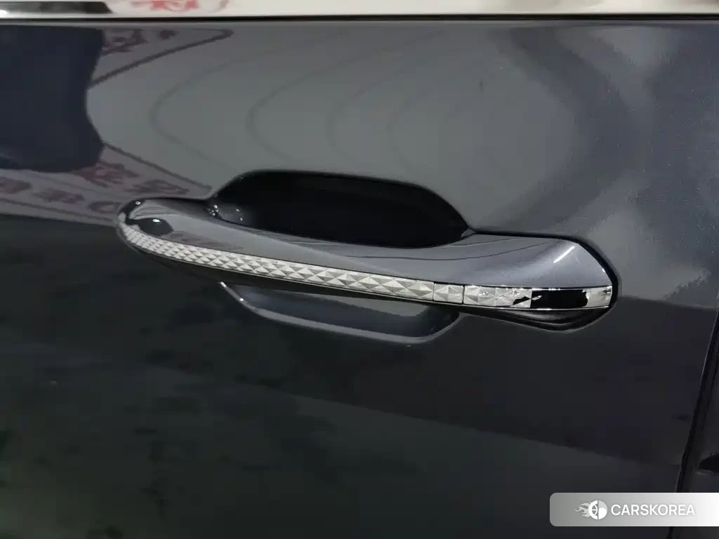Hyundai Custo id 4606959 из Китая 9