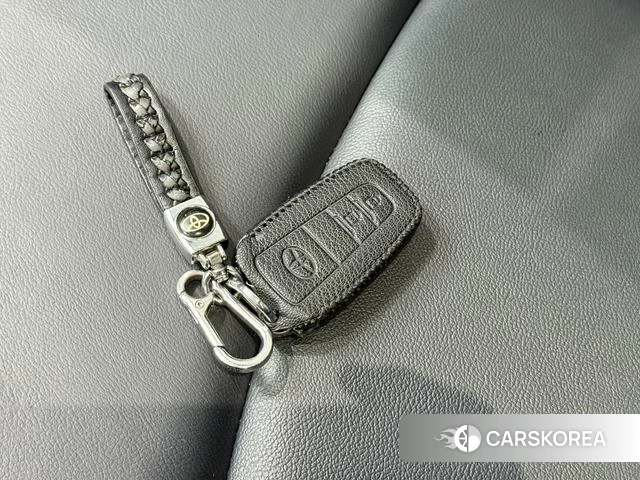 Toyota RAV4 Rongfang id 4263707 из Китая 9