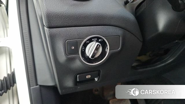Mercedes-Benz GLA-Class X156 id 4345812 из Кореи 9
