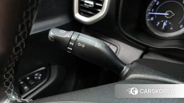 Hyundai Venue id 3833915 из Кореи 9