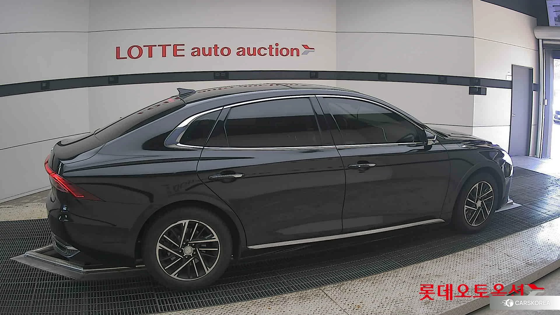 Hyundai Grandeur id 4674102 из Кореи 9