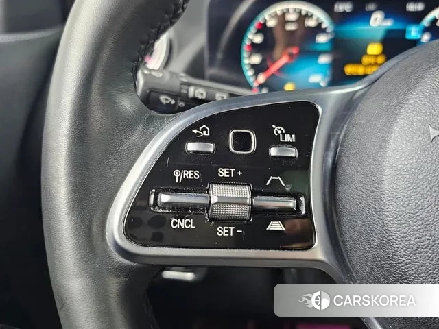 Mercedes-Benz GLA - Class H247 id 3621241 из Кореи 9