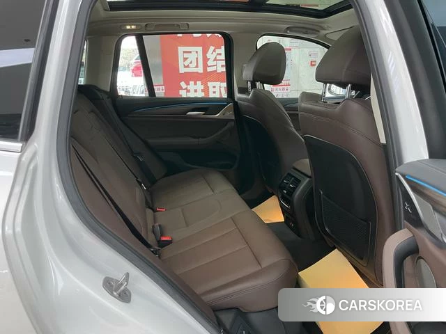 BMW X3 id 4348746 из Китая 9