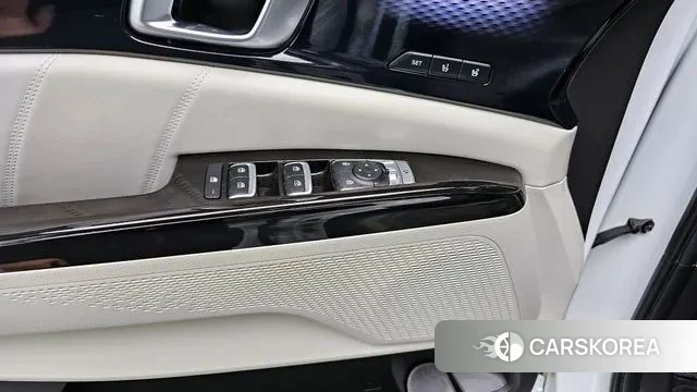 Kia Carnival 4th generation id 3659629 из Кореи 9