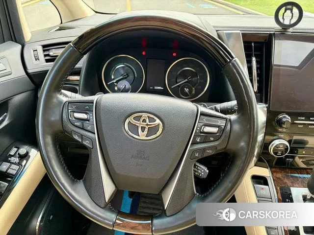 Toyota Elfa id 4341746 из Китая 9