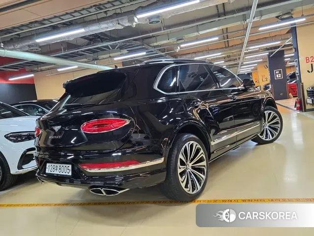 Bentley Bentayga id 3027940 из Кореи 9