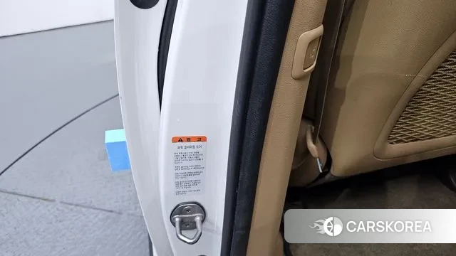 Kia The New Carnival id 3470005 из Кореи 9