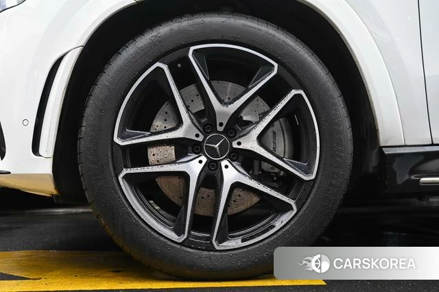Mercedes-Benz GLE Coupe AMG id 4260896 из Китая 9