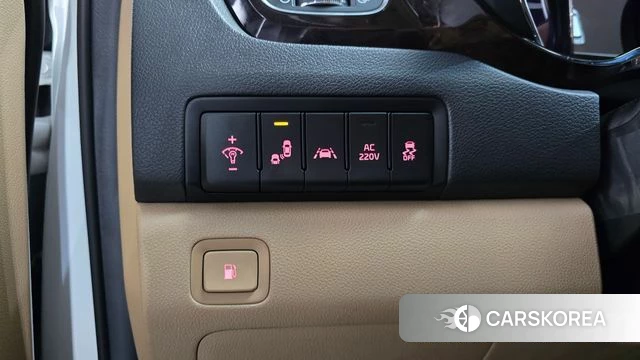 Kia The New Carnival id 4689398 из Кореи 9