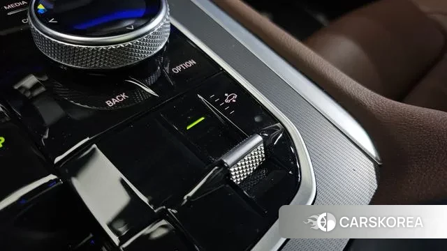 BMW X6 (G06) id 3361944 из Кореи 9