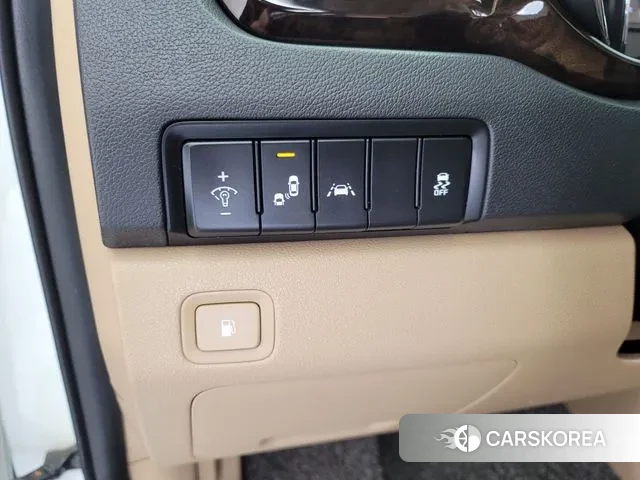 Kia The New Carnival id 2457731 из Кореи 9