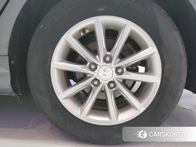 Hyundai Sonata New Rise id 3593210 из Кореи 9