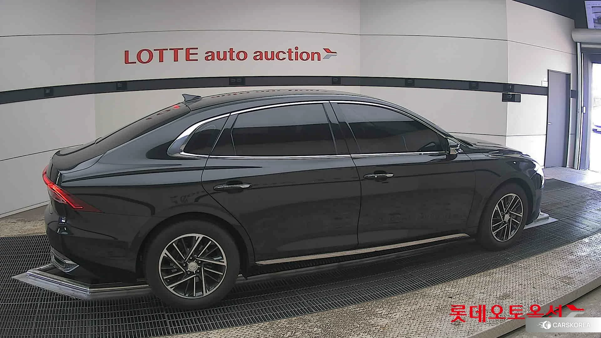 Hyundai Grandeur id 3882080 из Кореи 9