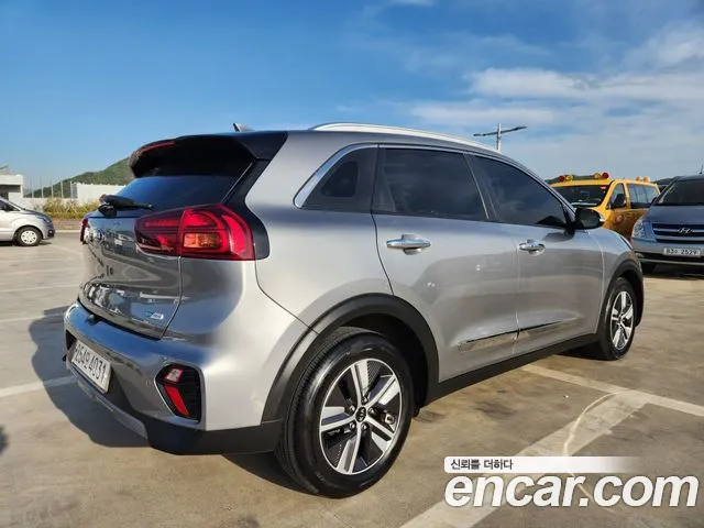 Kia The New Niro id 2659302 из Кореи 9