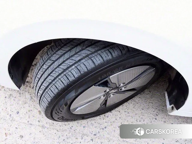 Hyundai The New Ionic Hybrid id 3315496 из Кореи 9