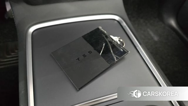 Tesla Model Y id 4579277 из Кореи 9