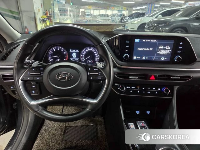 Hyundai Sonata (DN8) id 3872841 из Кореи 9