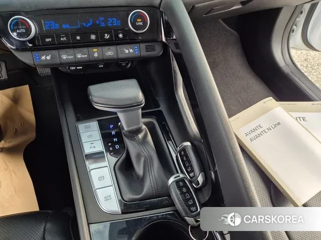 Hyundai Avante (CN7) id 3570654 из Кореи 9