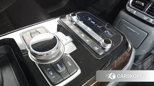 Genesis G90 id 3499541 из Кореи 9