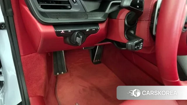 Porsche 911(992) id 3217768 из Кореи 9