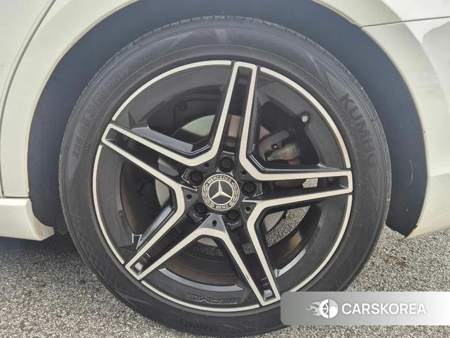 Mercedes-Benz A-Class W177 id 4245323 из Кореи 9