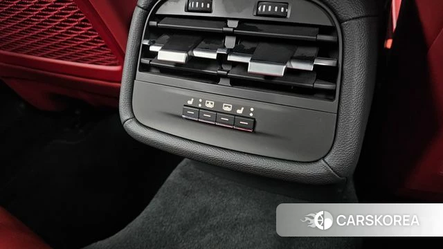 Maserati Ghibli id 3819196 из Кореи 9