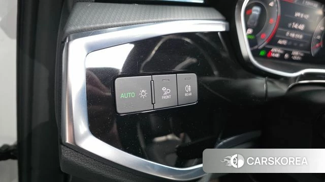 Audi Q3 (F3) id 4470809 из Кореи 9