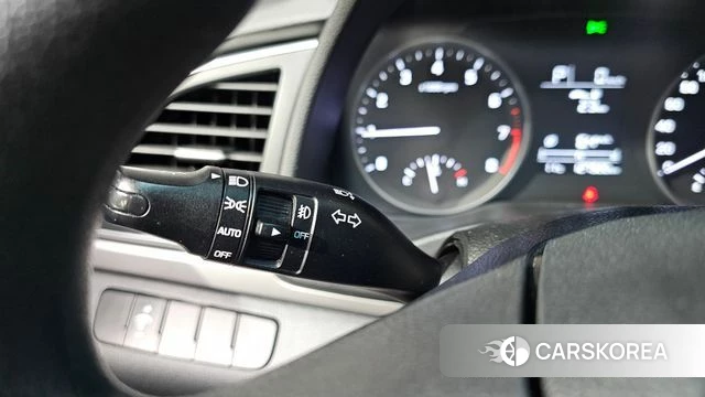 Hyundai Avante AD id 3801639 из Кореи 9