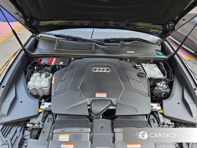 Audi Q8 (4M) id 3431703 из Кореи 9