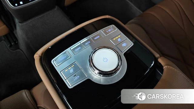 Genesis G80 (RG3) id 4401007 из Кореи 9