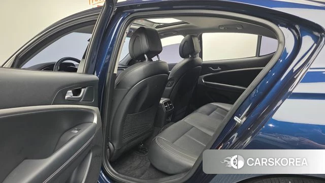 Genesis G70 id 3845475 из Кореи 9