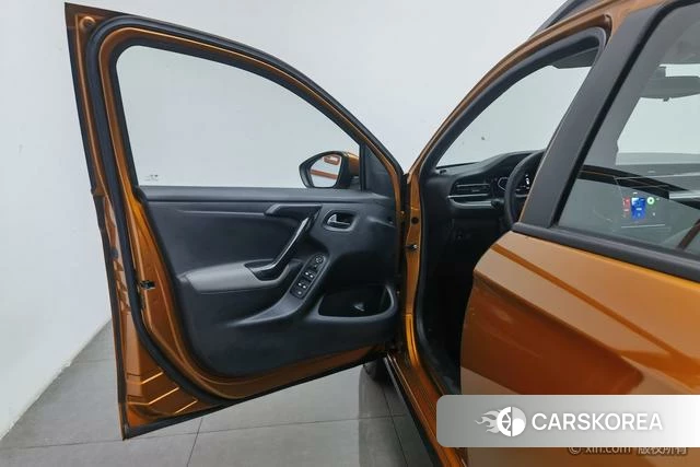 Citroen C3-XR id 3983143 из Китая 9