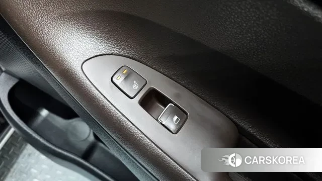 Hyundai Grandeur IG id 3651667 из Кореи 9