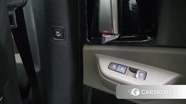 Kia The New Carnival 4th Generation id 3431411 из Кореи 9