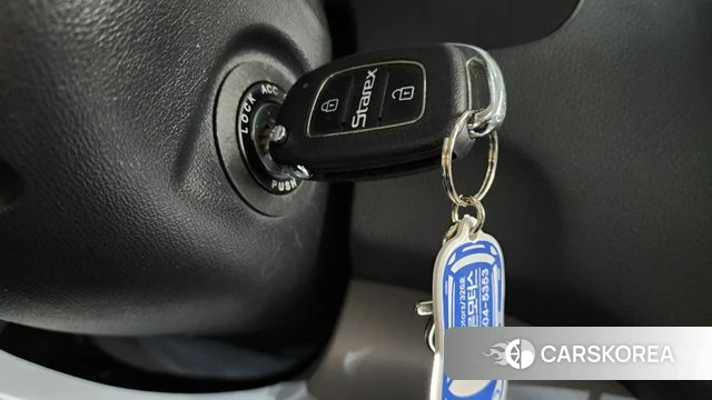 Hyundai The New Grand Starex id 4581022 из Кореи 9