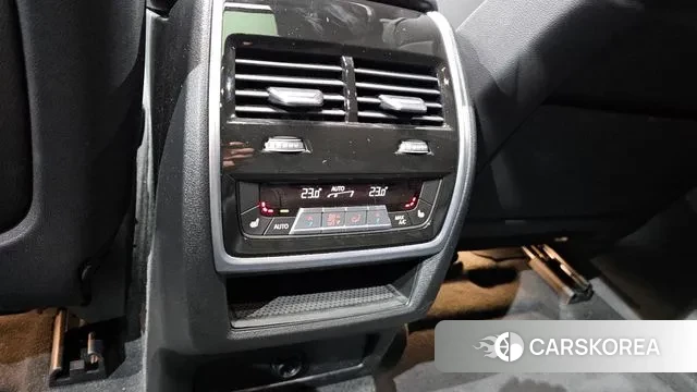 BMW X6 (G06) id 3415585 из Кореи 9