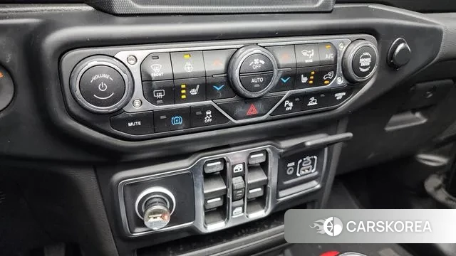 Jeep Wrangler (JL) id 3016434 из Кореи 9