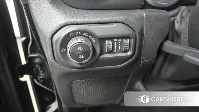 Jeep Wrangler (JL) id 3438850 из Кореи 9