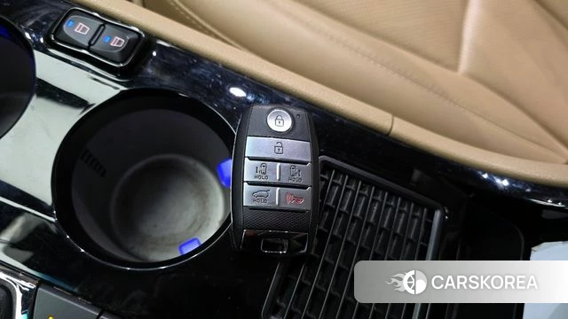 Kia The New Carnival id 4020022 из Кореи 9