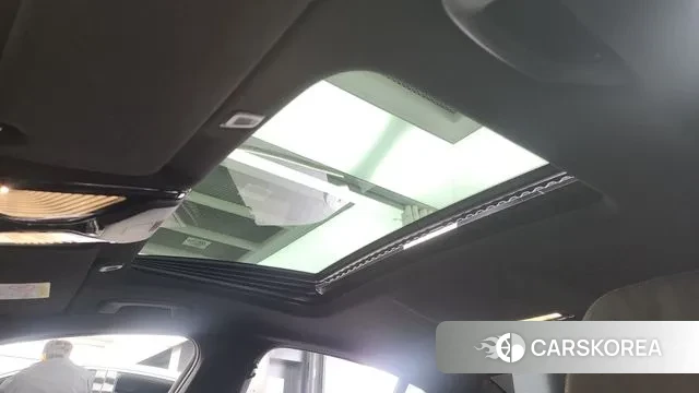 BMW 5 Series (G30) id 3546370 из Кореи 9