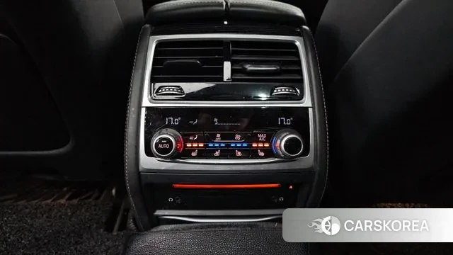 BMW 7 Series (G11) id 3698918 из Кореи 9