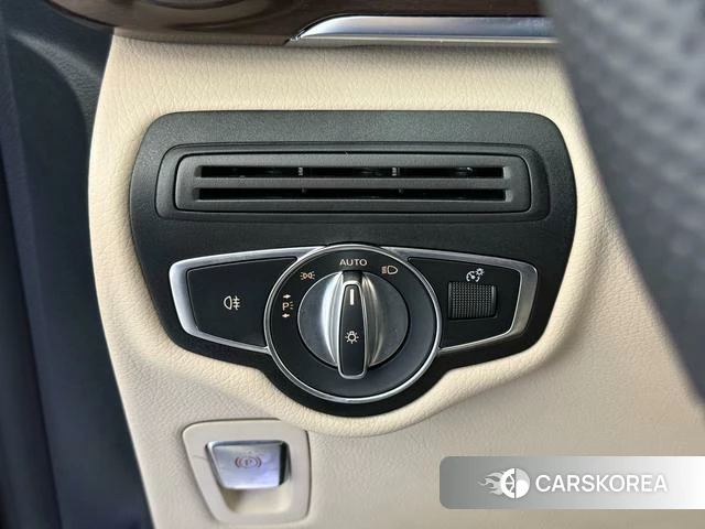 Mercedes-Benz V-class id 4209762 из Китая 9