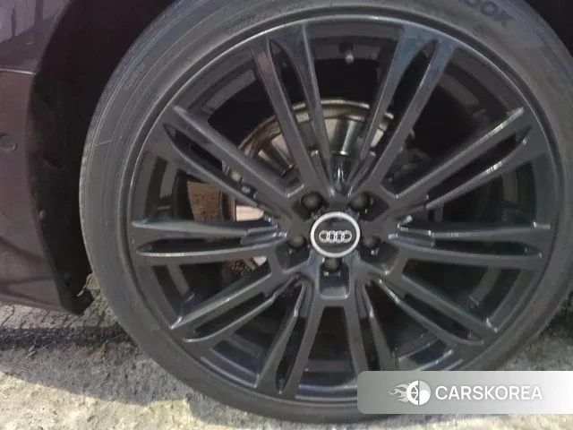 Audi A6 (C8) id 3686738 из Кореи 9