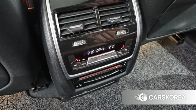 BMW X7 (G07) id 3600814 из Кореи 9