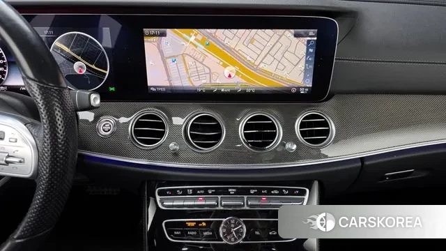 Mercedes-Benz E-Class W213 id 3788835 из Кореи 9