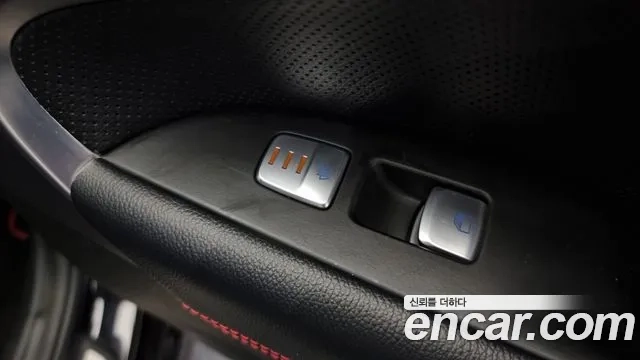 Genesis G70 id 2956773 из Кореи 9